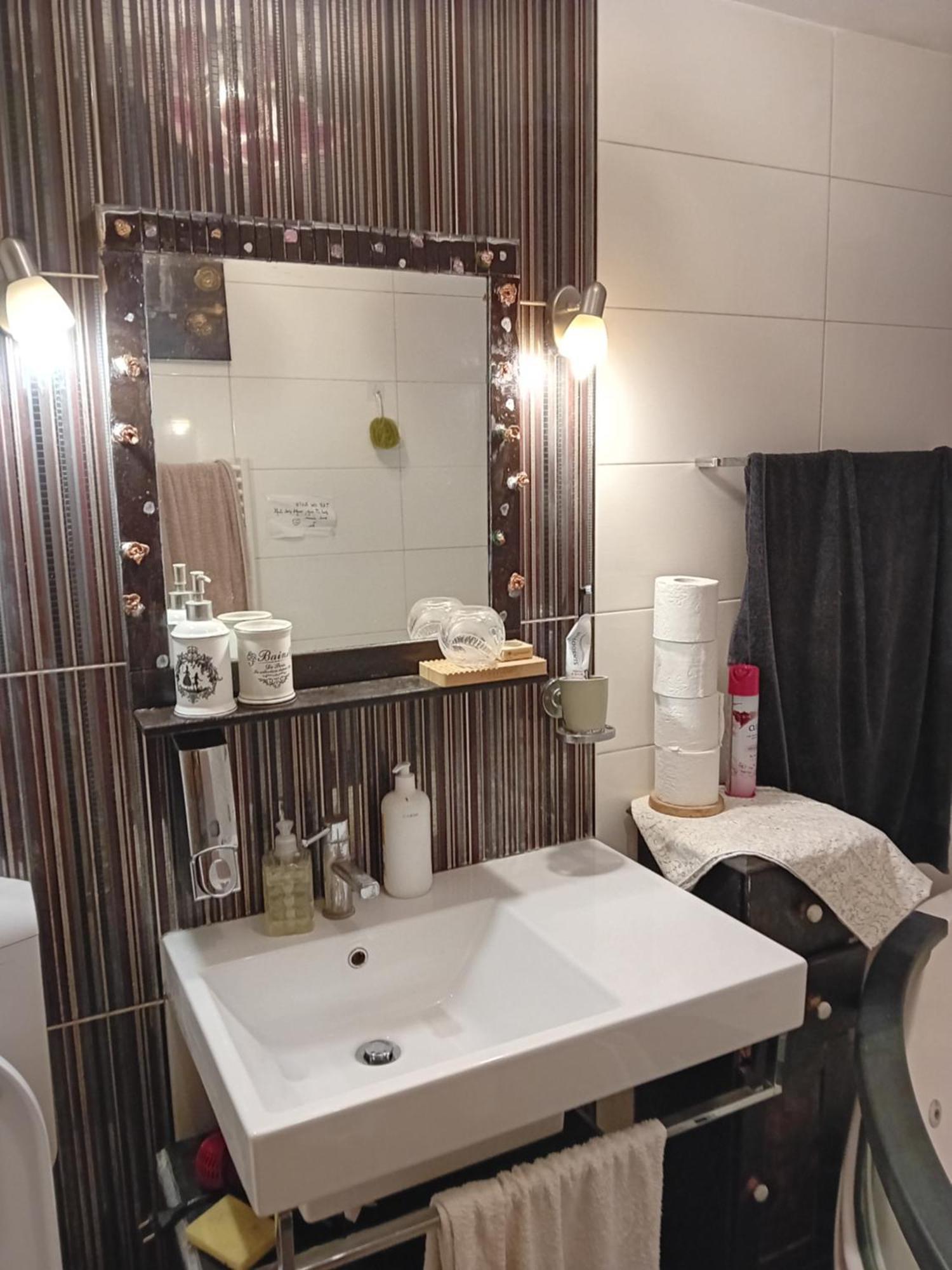 Indian Tent Tipi In Shared Lot And Shared Bathroom Mrse المظهر الخارجي الصورة